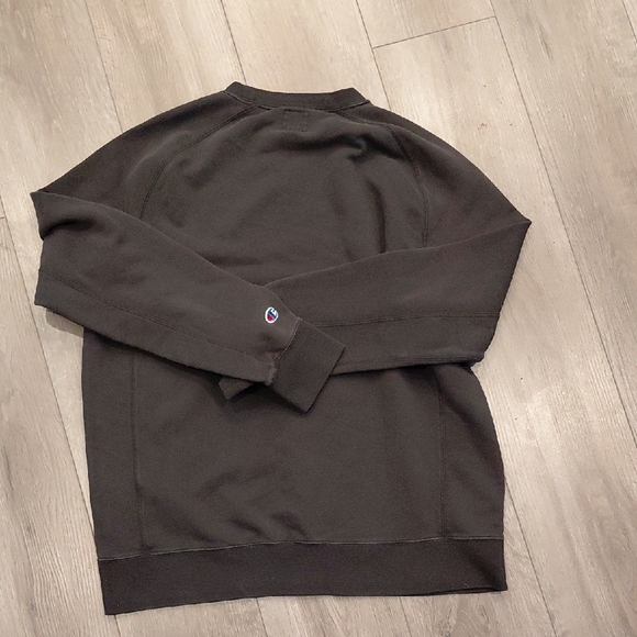 Champion Men's Black Crewneck Sweater - Picture 3 of 3